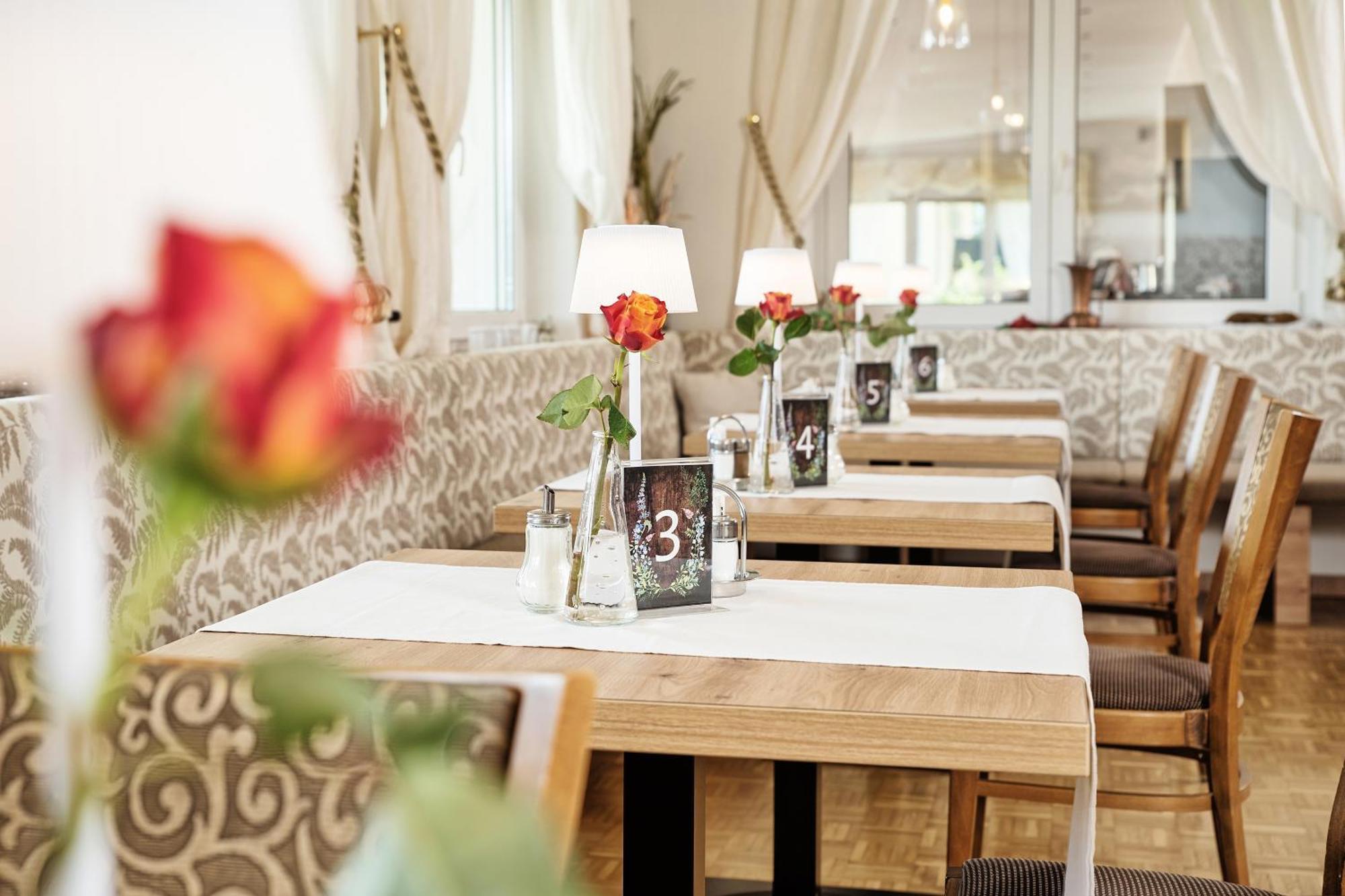 Hotel-Pension Melcher โดรโบลัค อัม ฟาเคอร์เซ ภายนอก รูปภาพ