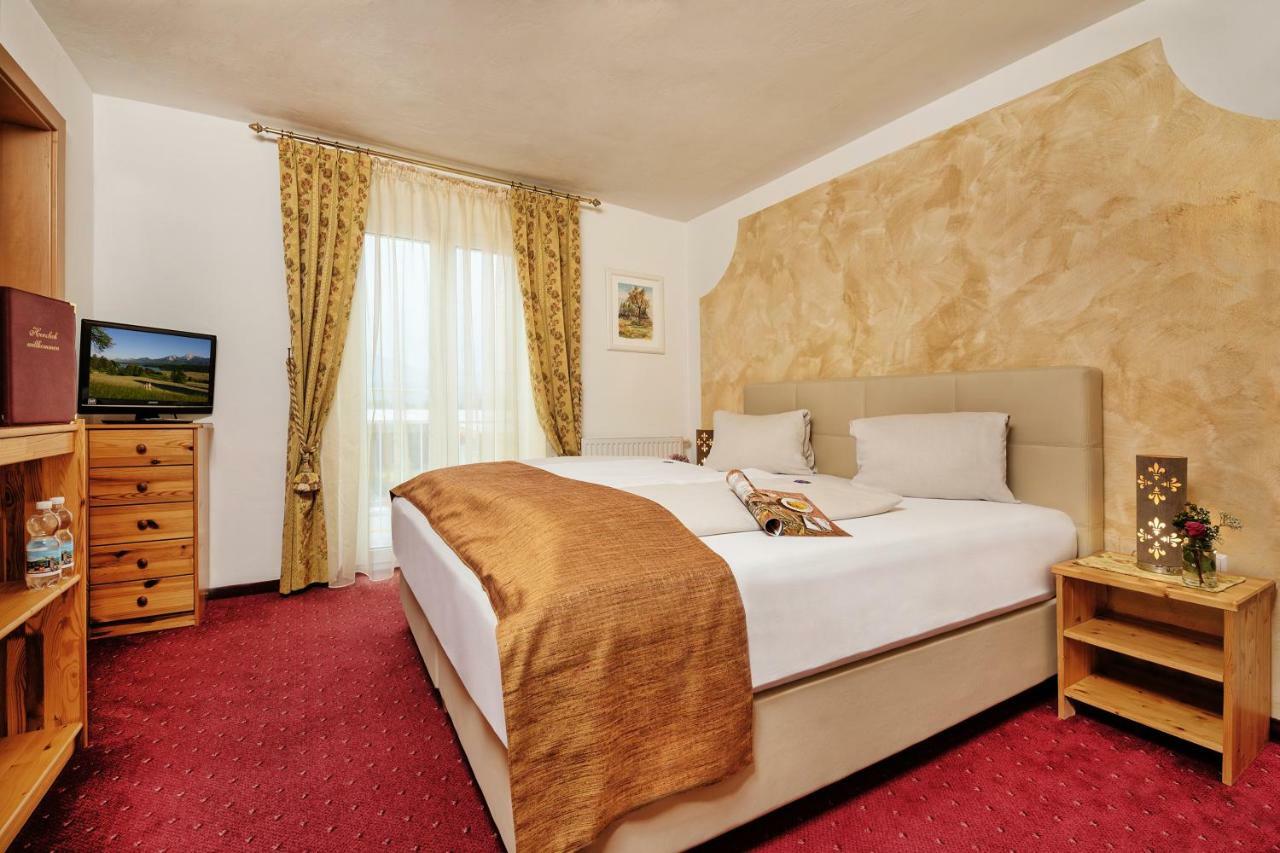 Hotel-Pension Melcher โดรโบลัค อัม ฟาเคอร์เซ ห้อง รูปภาพ